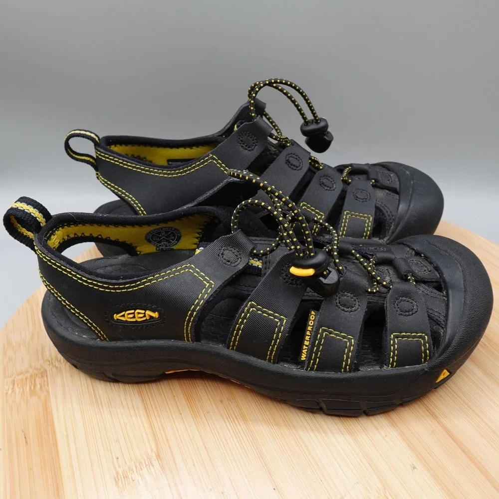 KEEN Sandals Kids 3 Water Black Yellow Newport H2 Waterproof Outdoors Flaw